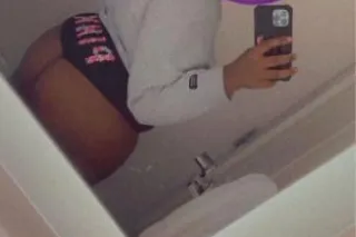 Cum slut me out daddy 😋🥳👅😜 - Image 2