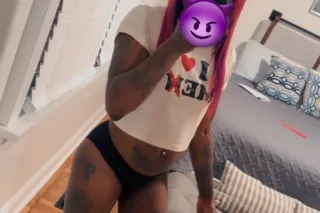 AVAILABLE 🎀 Sweet 🍫 Creamy 💦 Discreet Treat 😉 - Image 1